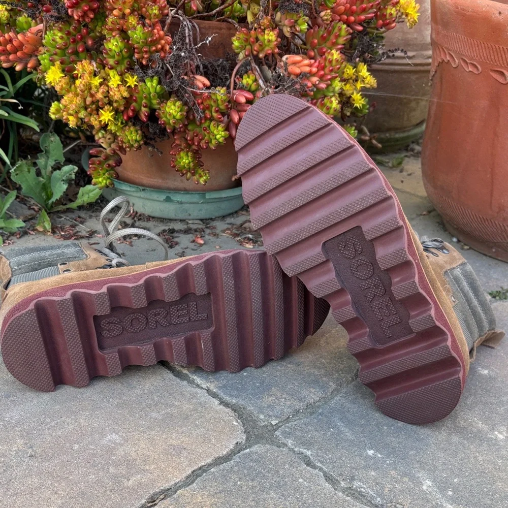 Sorel Men's Brown‎ and Gray Leather Boots